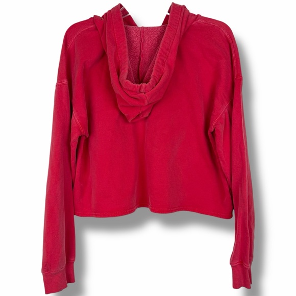 American Eagle Tailgate Taste Diet Coke Coca Cola Red Cropped Long Sleeve Hoodie - Picture 3 of 5